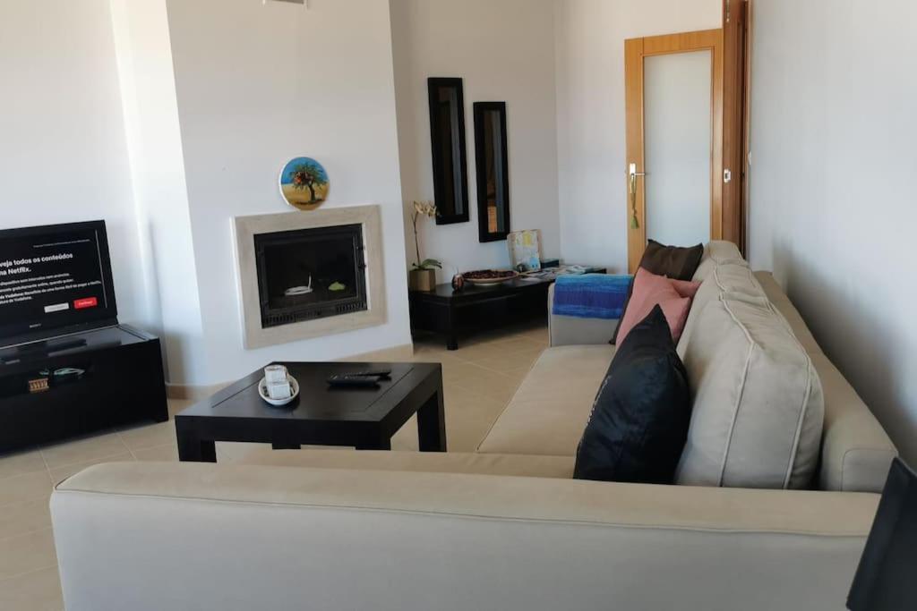 Amazing Lodge By The Ocean - Fully Equipped! Ericeira Bagian luar foto
