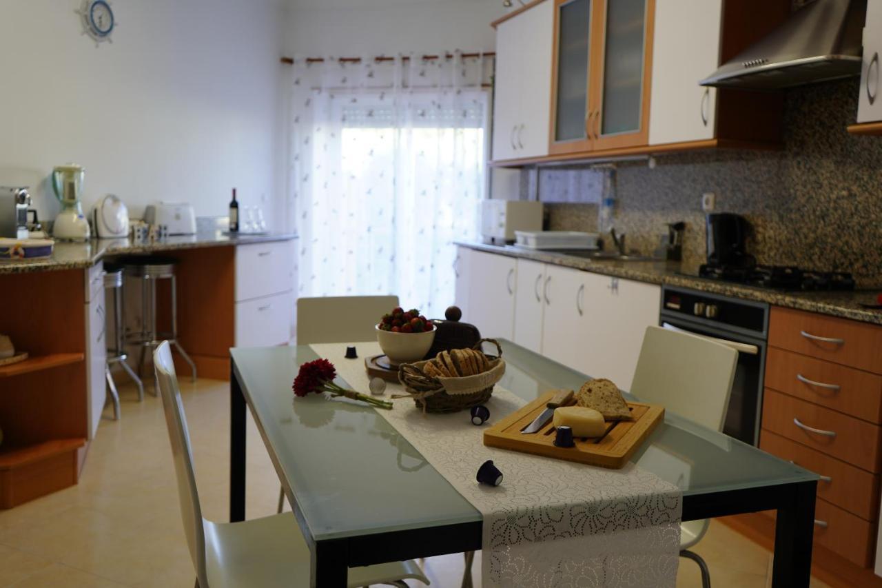 Amazing Lodge By The Ocean - Fully Equipped! Ericeira Bagian luar foto